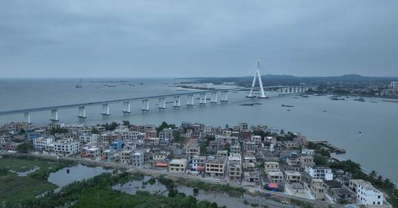 航拍海口北港岛海文大桥