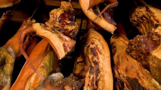 4K过年传统美食烟熏猪肉猪尾巴