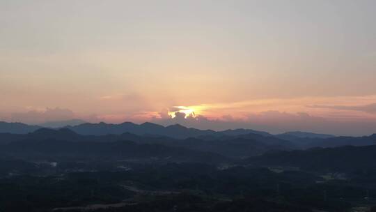 航拍山川日落晚霞夕阳