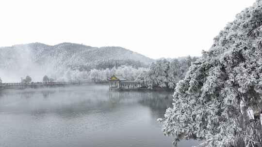 庐山如琴湖雪景雾凇云海大气航拍