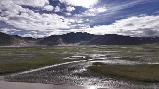 定结县珠穆朗玛峰湿地自然保护区