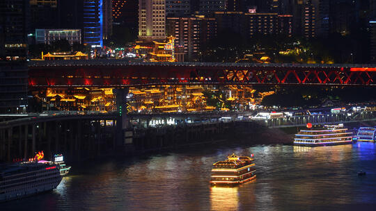 重庆城市夜景嘉陵江大桥与游轮