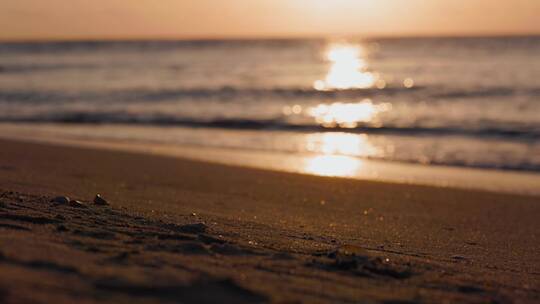 4K实拍平静的海边落日夕阳