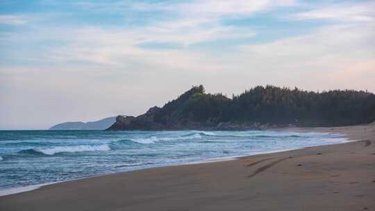 海南万宁大花角航拍日落美景