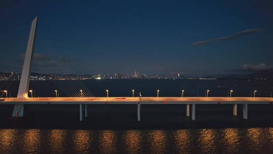 航拍深圳湾大桥夜景