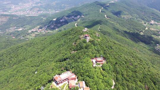 泉州山峰仙公山景区航拍山顶风景森林山脉