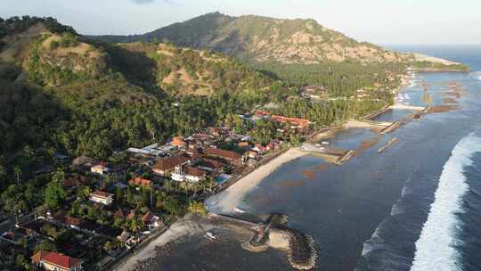 航拍印度尼西亚巴厘岛东海岸坎迪达萨海滨小