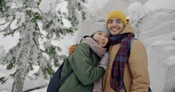 雪，拥抱，冬天，肖像