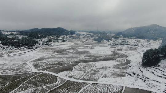 航拍农田农业种植冬天雪景