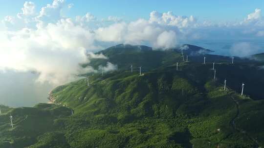 广东上川岛海岛风车山日出风力发电清洁能源