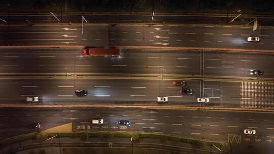 夜晚城市公路航拍