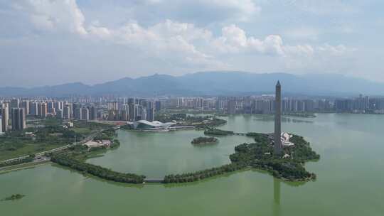 带高塔的水边城市景观九江胜利碑九江博物馆