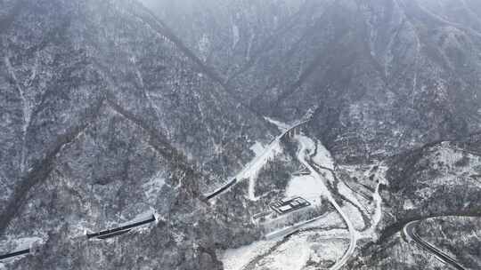 下雪 ￼ 云海 ￼户外 山峰 秦岭