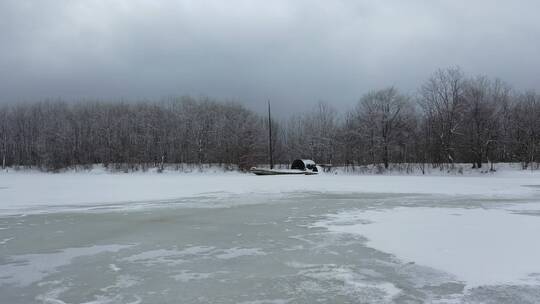 航拍湖北神农架大九湖冬季冰雪风光雪景