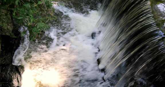 山林森林阳光溪水 流水宁静氛围特写