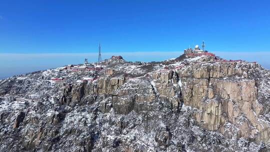 雪后的泰山美如画