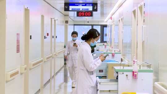 医院护士站医护人员工作场景