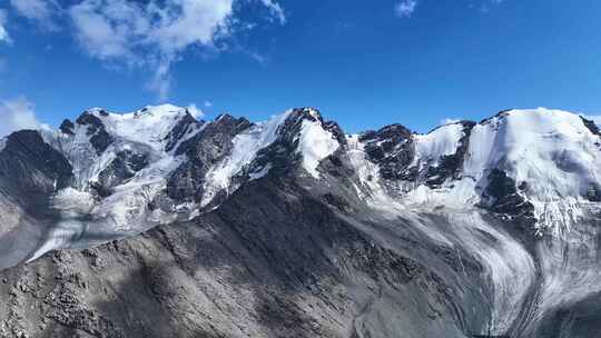 雪山山脉