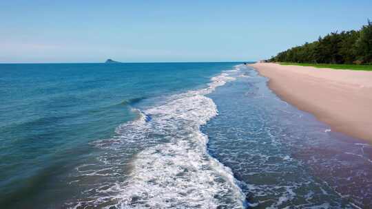 海边大海海浪沙滩