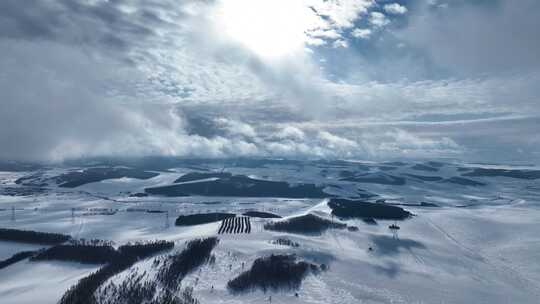 内蒙古寒冬丘陵雪原风光