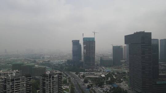 城市雾霾天