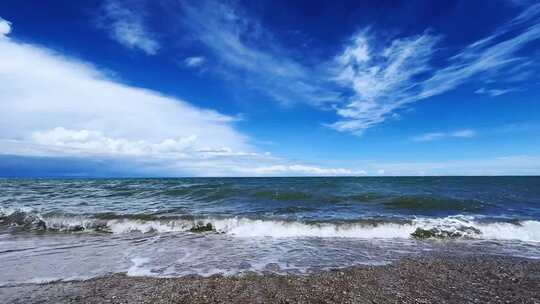 青海湖湖畔