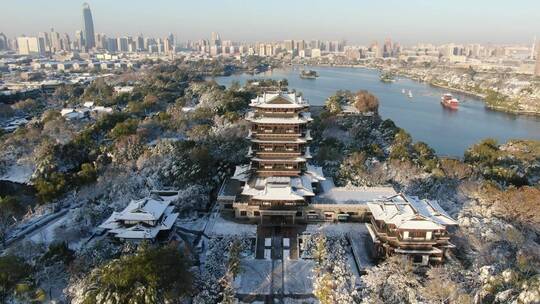 航拍山东济南大明湖雪景