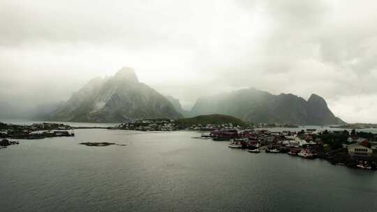 Town， Lofoten，挪威，无人机