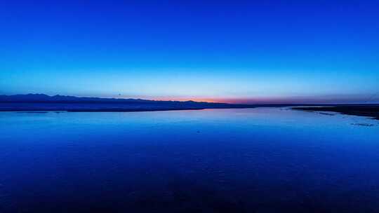 哈拉湖日出