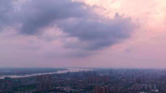 狂风电闪雷鸣乌云翻滚延时暴雨来临延时