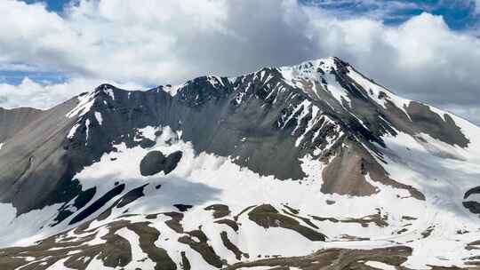 雪山融化