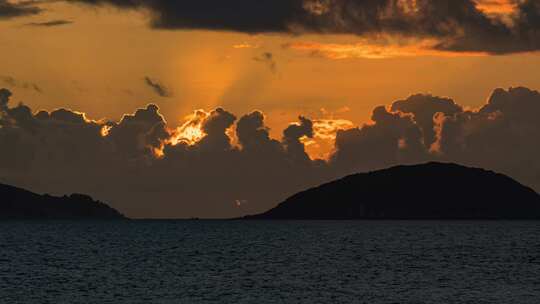 海南万宁太阳河大桥海上日出朝霞延时