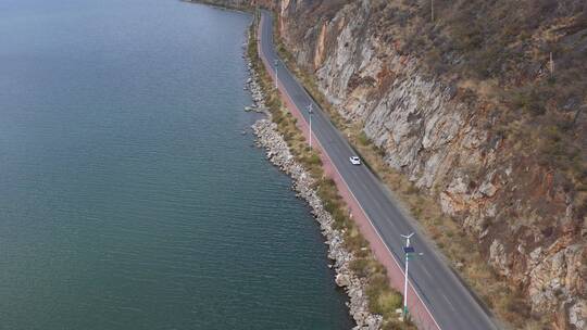 【精品】环洱海风光公路道路汽车湖泊