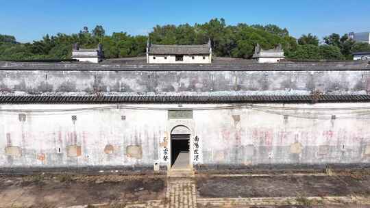 中国广东省惠州市惠阳区秋长街会龙楼