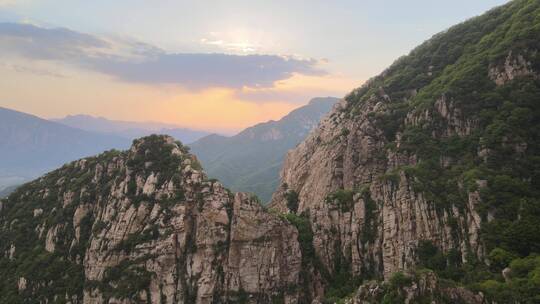 嵩山山顶峻极峰航拍4k夕阳绝美合集