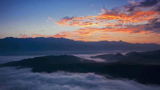 【延时】日出前高山云海朝霞