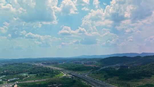 鸟瞰大景科学大道公路车流