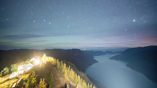 新疆北半球银河星空