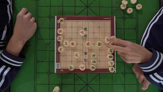 学生下棋高清视频