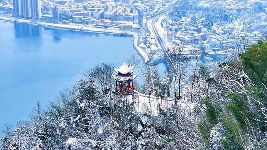 航拍资江雪景