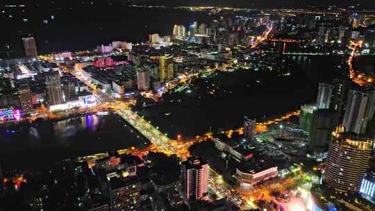 海南省三亚市城市夜景交通车流航拍