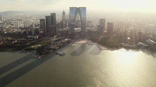 中国江苏苏州金鸡湖畔城市风景视频素材模板下载