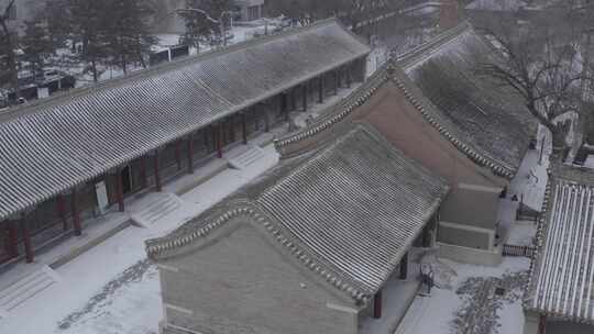 航拍雪景中的内蒙古呼和浩特和硕恪靖公主府