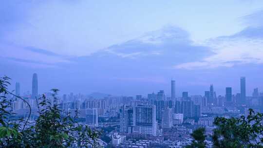 深圳笔架山顶俯瞰城市CBD摩天大楼建筑