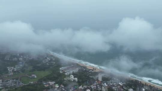 航拍泰国普吉岛卡伦海滩地区城镇风光