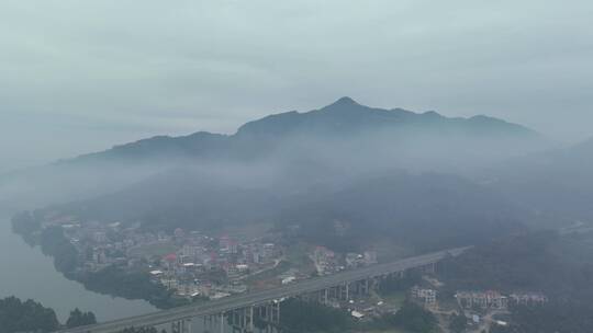 雨后农村最美生态乡村振兴农村自然山水风景