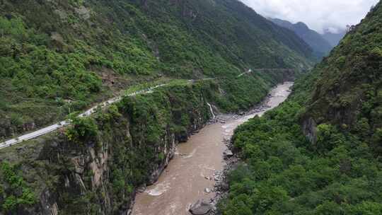 云南丙察察公路那恰洛峡谷风光航拍