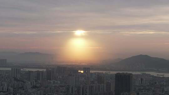 广东肇庆城市清晨航拍