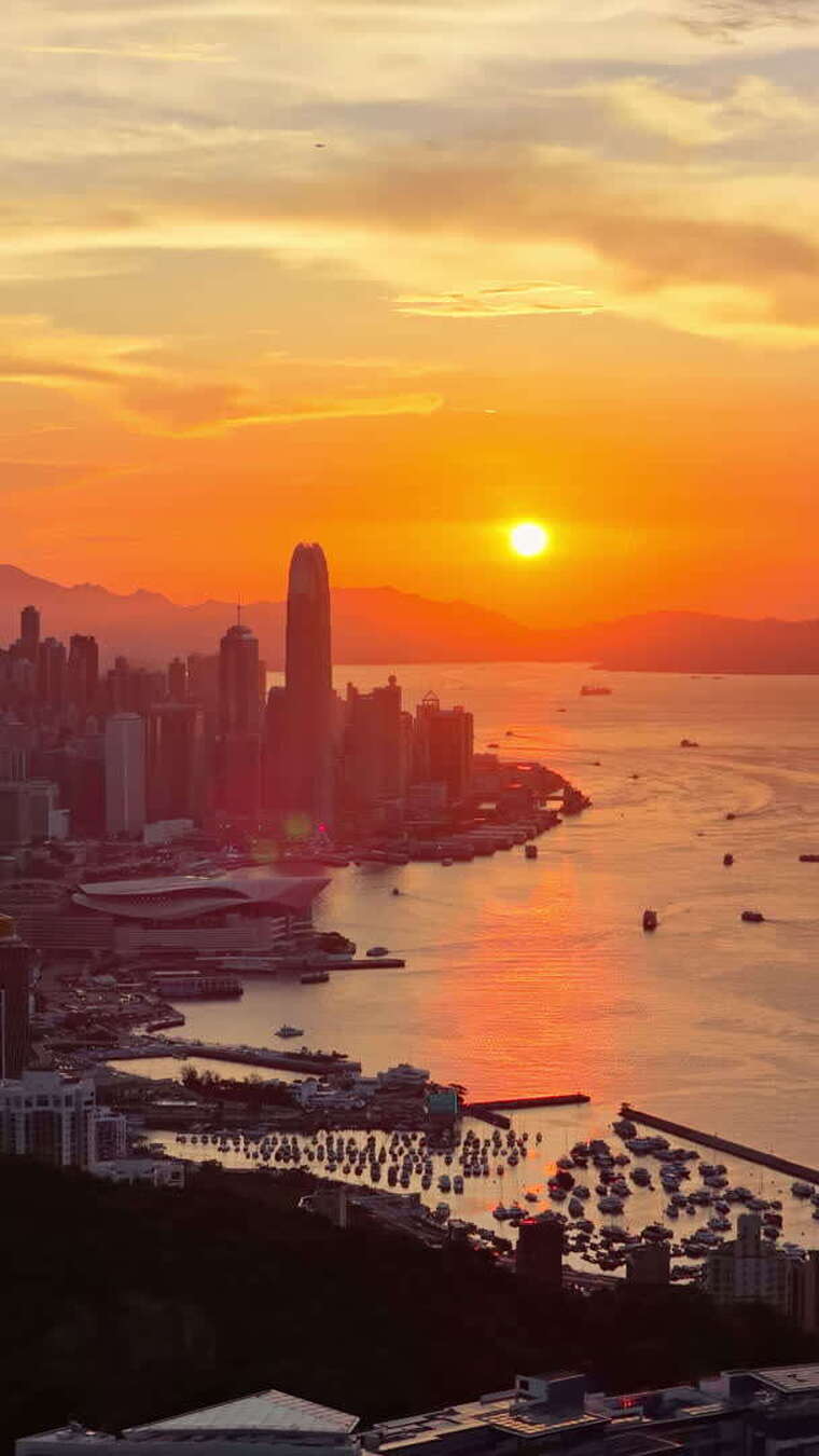 香港维多利亚港中环日落航拍