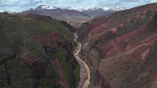 西藏丁青县G317川藏公路航拍自然风光